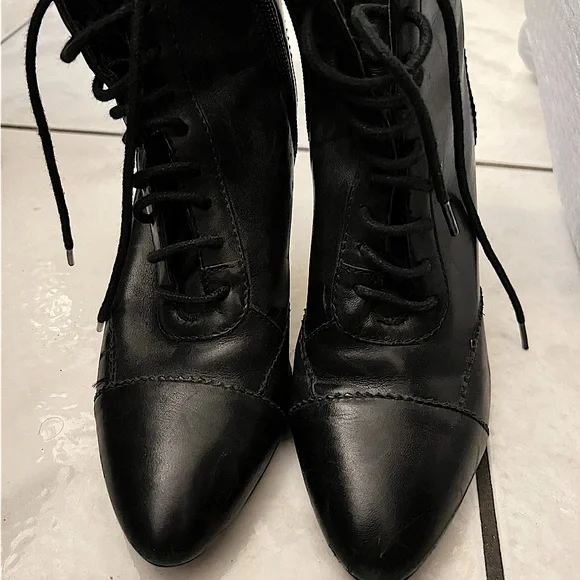 Pointed black booties 7m - Picture 2 of 4